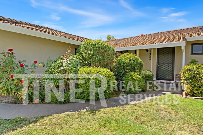 Building Photo - 7304 Idle Wild Way