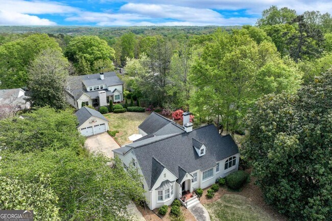 Building Photo - 954 Cherokee Rd