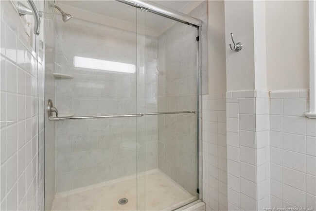 Building Photo - 717 Peden St