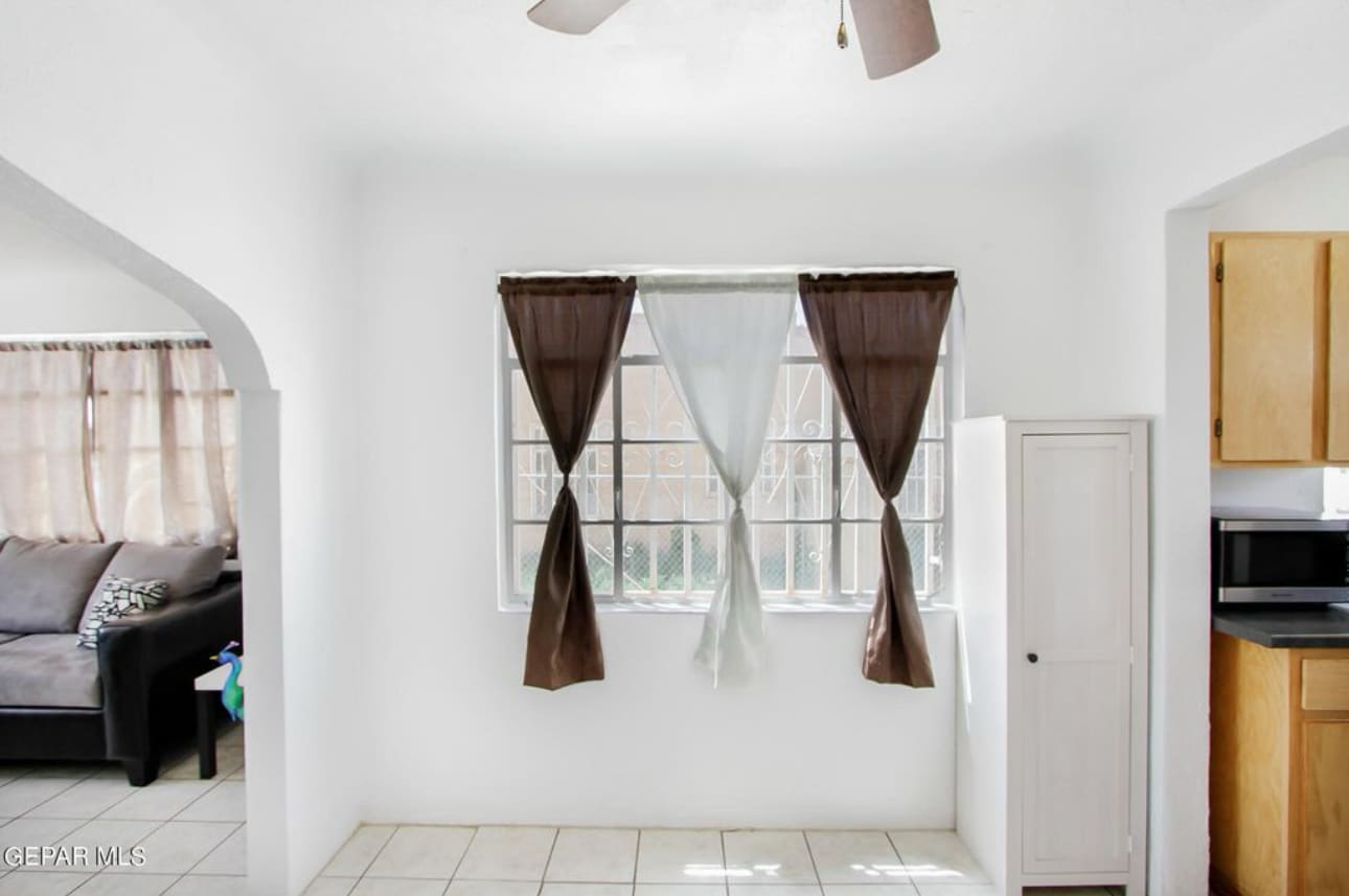 Building Photo - 4305 Frankfort Ave
