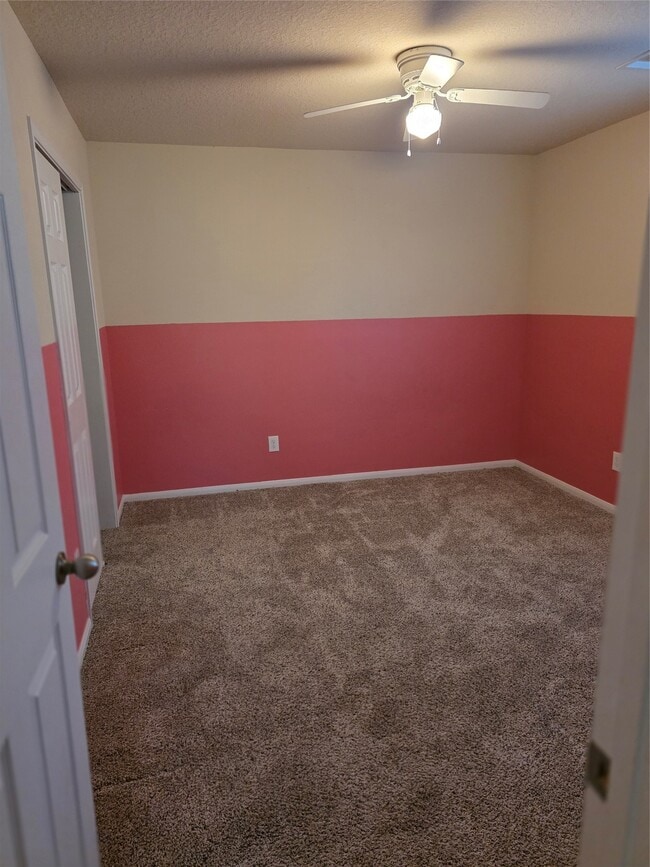 Building Photo - 12418 Greencanyon Dr