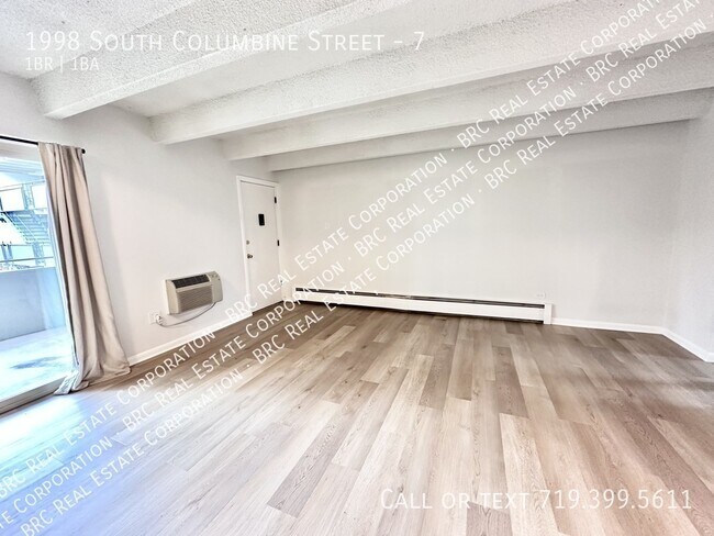 Building Photo - 1998 S Columbine St