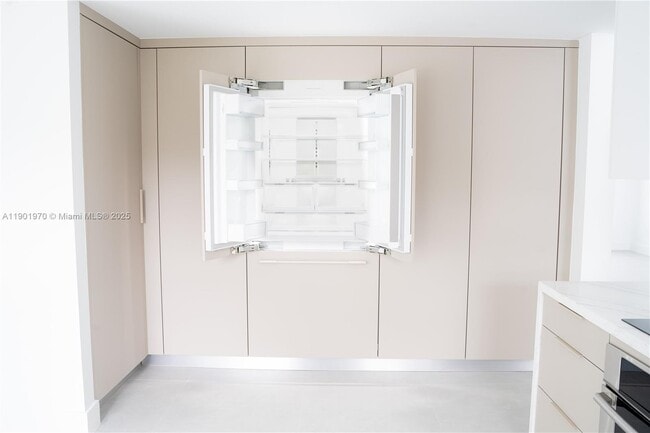 Building Photo - 10996 NW 58th Terrace