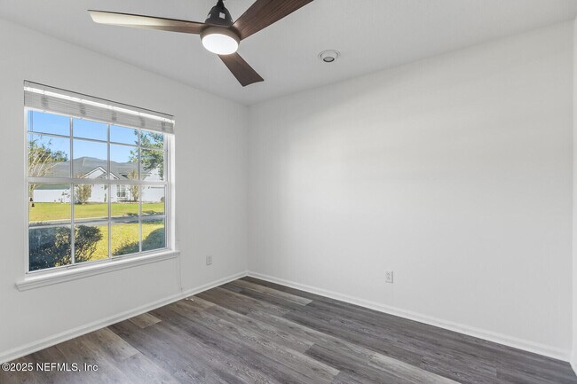 Building Photo - 737 Hazelmoor Ln