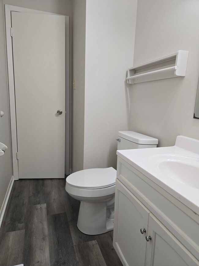 Building Photo - 3111 Pawnee Dr