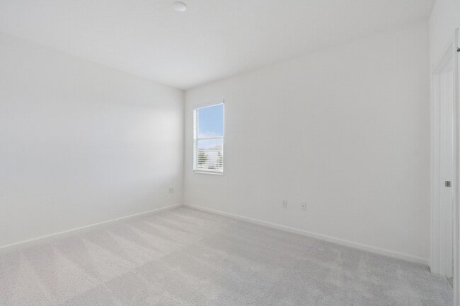Building Photo - 4483 Monado Dr
