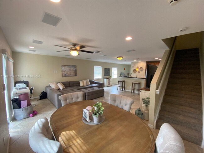 Building Photo - 22159 Majestic Woods Way