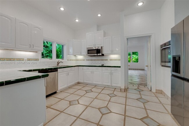 Building Photo - 3797 El Prado Blvd