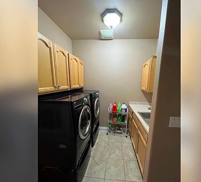 Building Photo - 2932 Road 12.8 NW