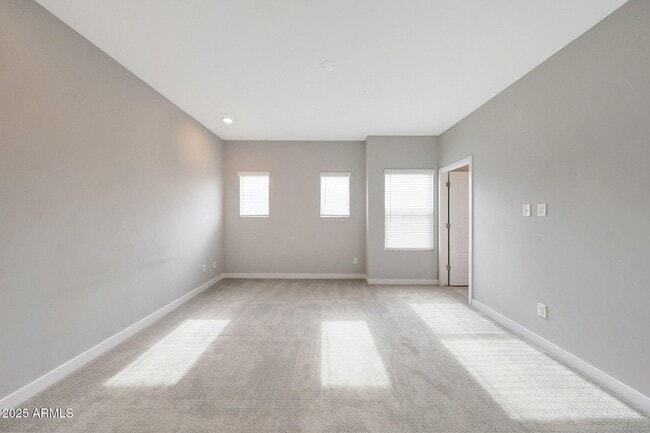 Building Photo - 8323 N 22nd Dr