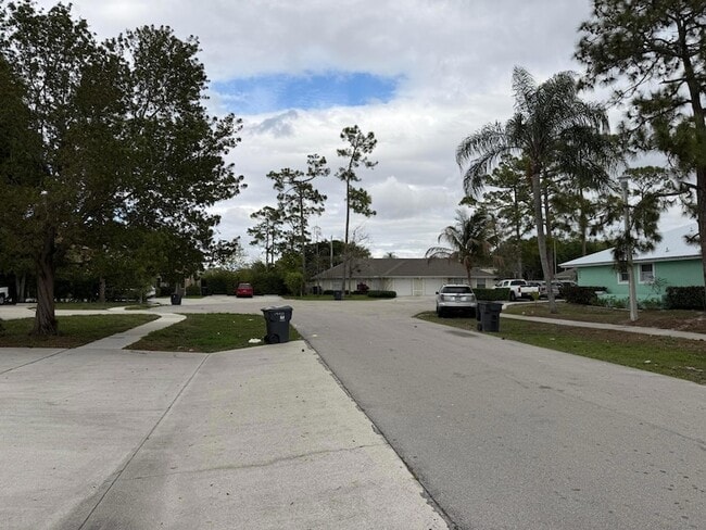 Building Photo - 14007 Veronica Ct