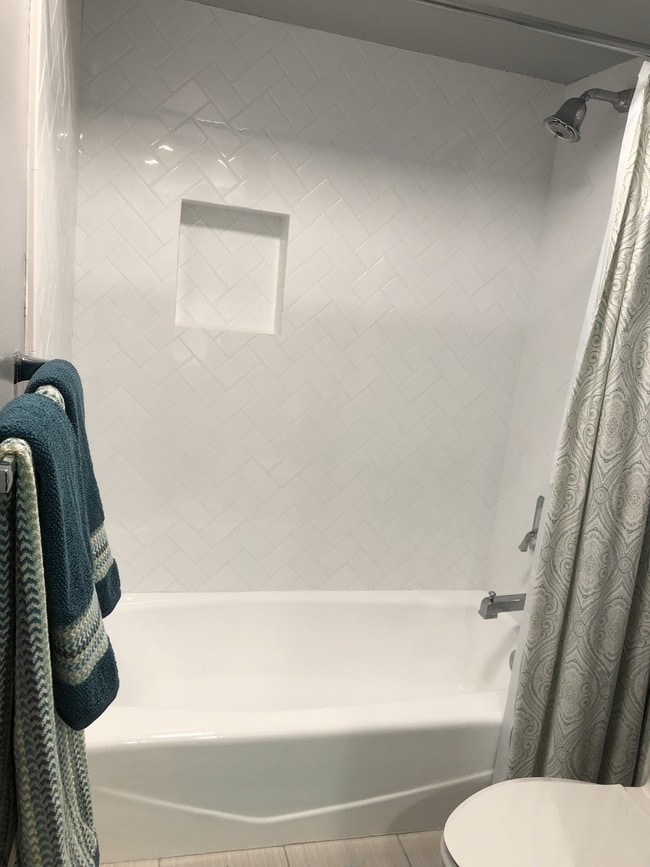 2nd full bath shower - 736 Gould Ave