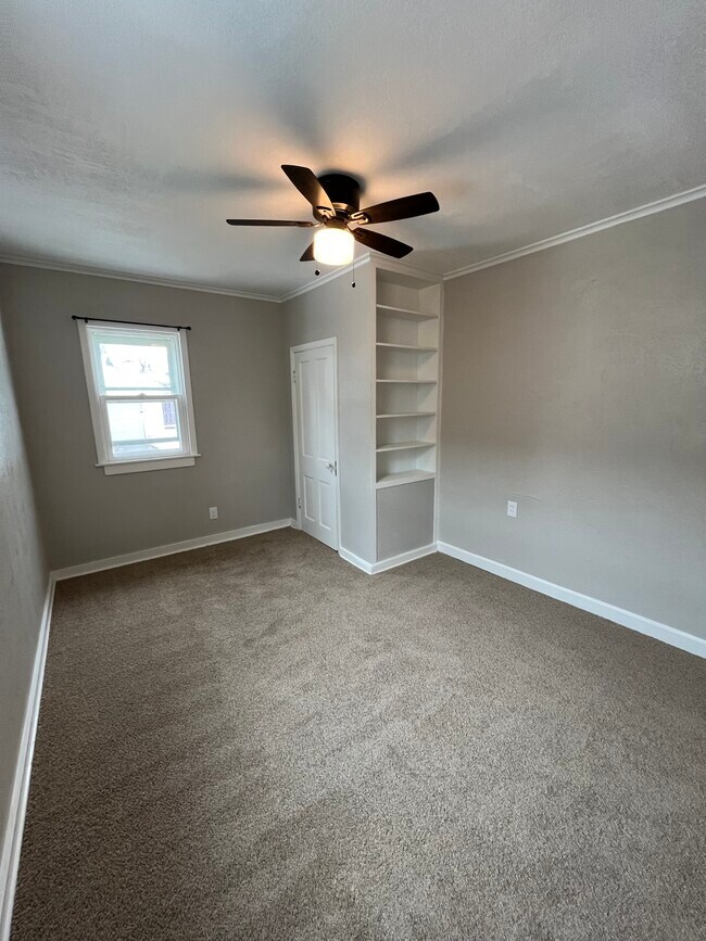 Building Photo - 1166 High Ave