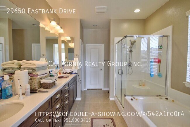 Building Photo - 29650 Eastbank Dr