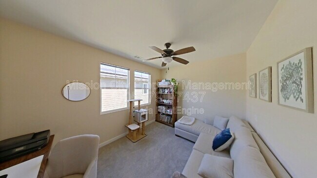 Building Photo - 6620 Calle Koral