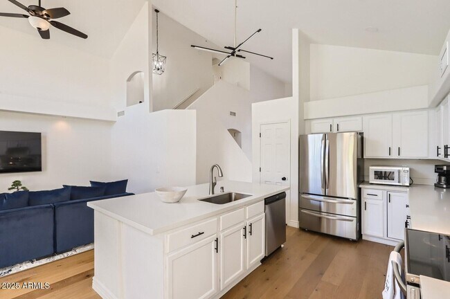 Building Photo - 15089 N 93rd Way