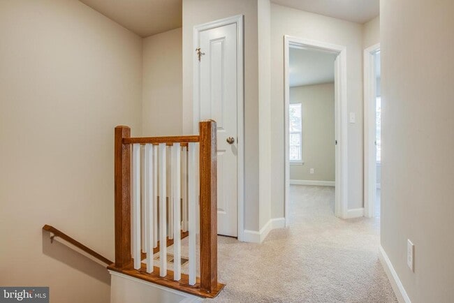 Building Photo - 80 Andrews Pl