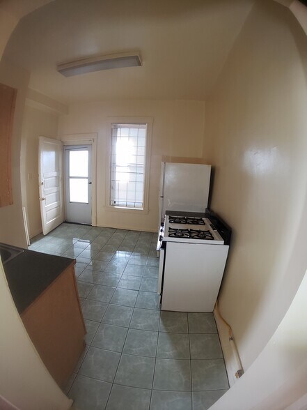 Building Photo - 6529 S Kimbark Ave