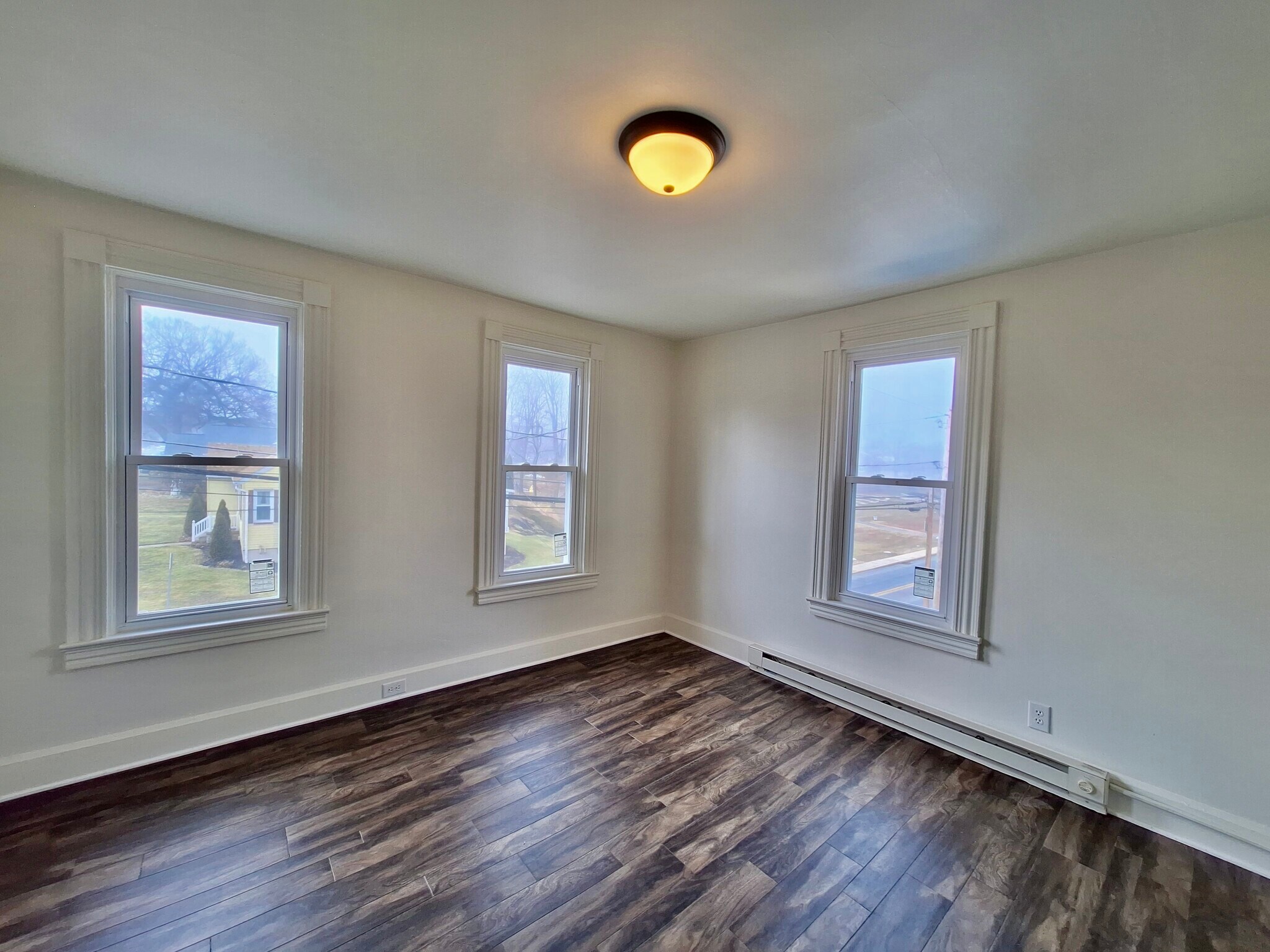 Building Photo - 260 S Spruce St