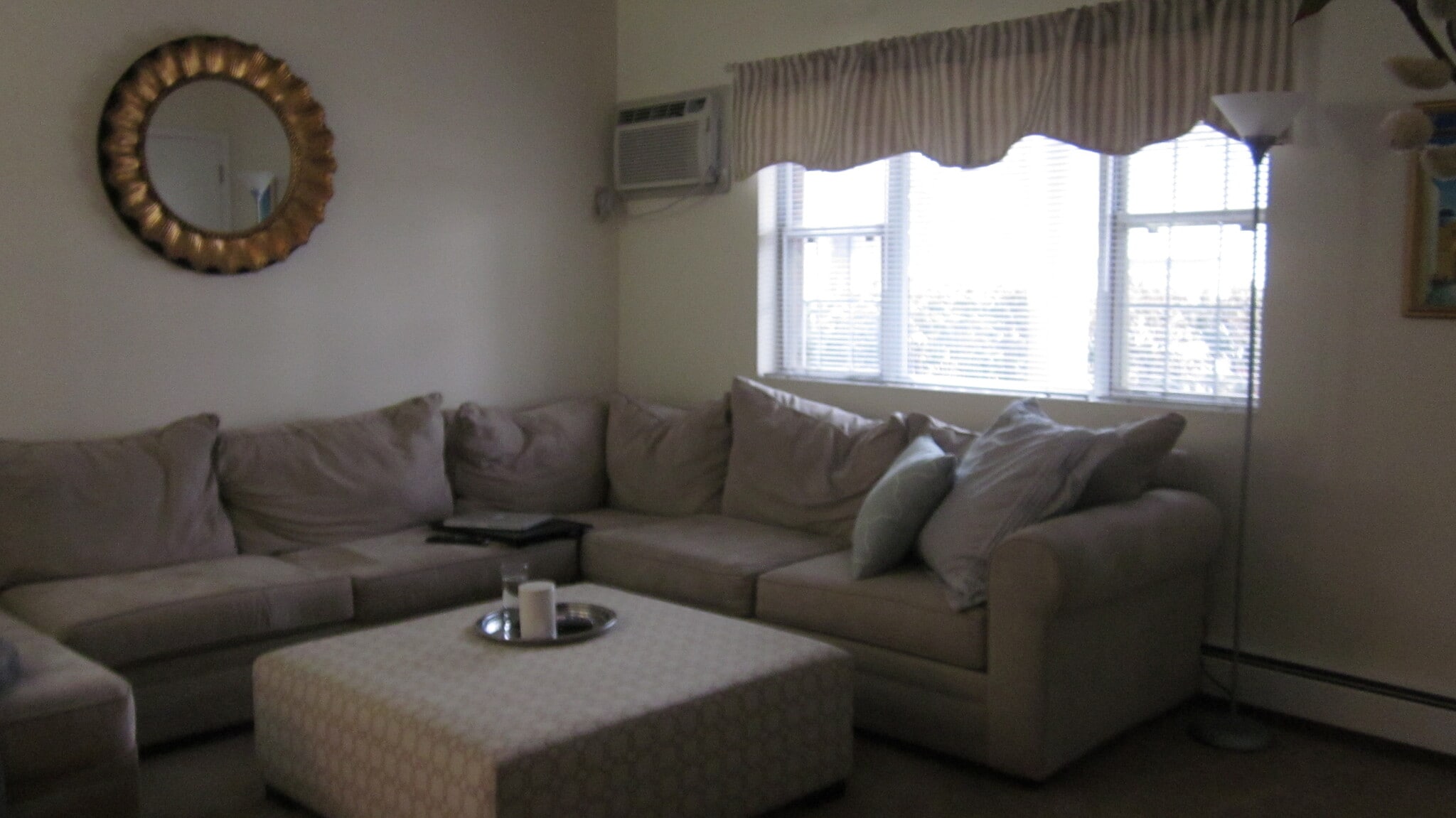 Building Photo - 46 Rustic St