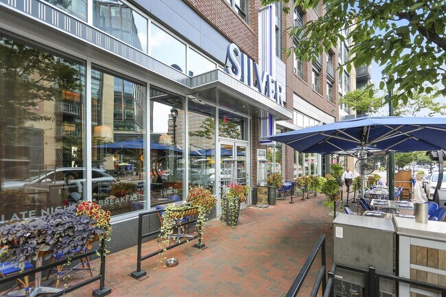 Building Photo - Gorgeous 2/2 with luxurious Lobby Level Condo in Hampden Row