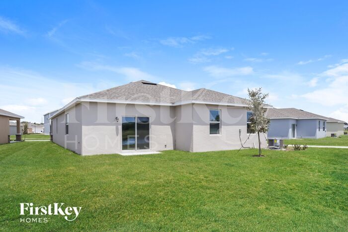 Building Photo - 3208 John Young Pkwy