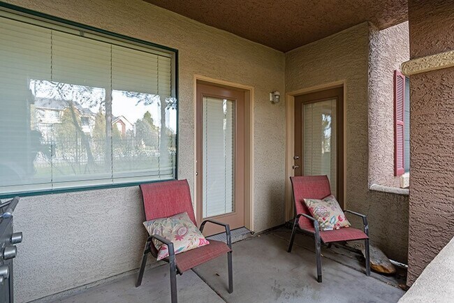 Building Photo - Tanamera One bedroom Unit Available