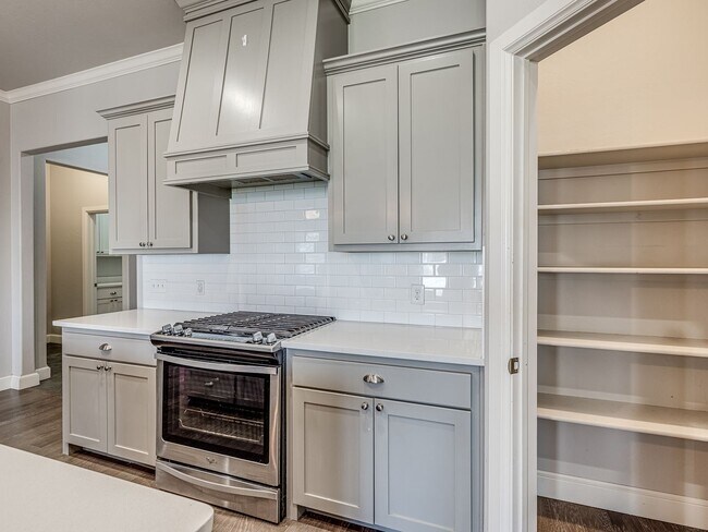 Building Photo - 3 Bed/2 Bath Beacon Home in Rush Brook Add...