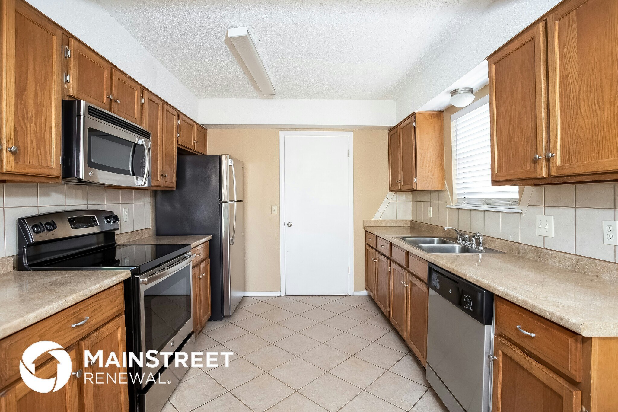 Building Photo - 10113 Southridge Terrace