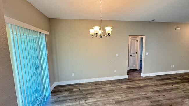 Building Photo - BRAND NEW, STUNNING 3 Bedroom, 2 Bathroom Home in Sebring!!
