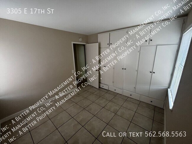 Building Photo - 3305 E 17th St