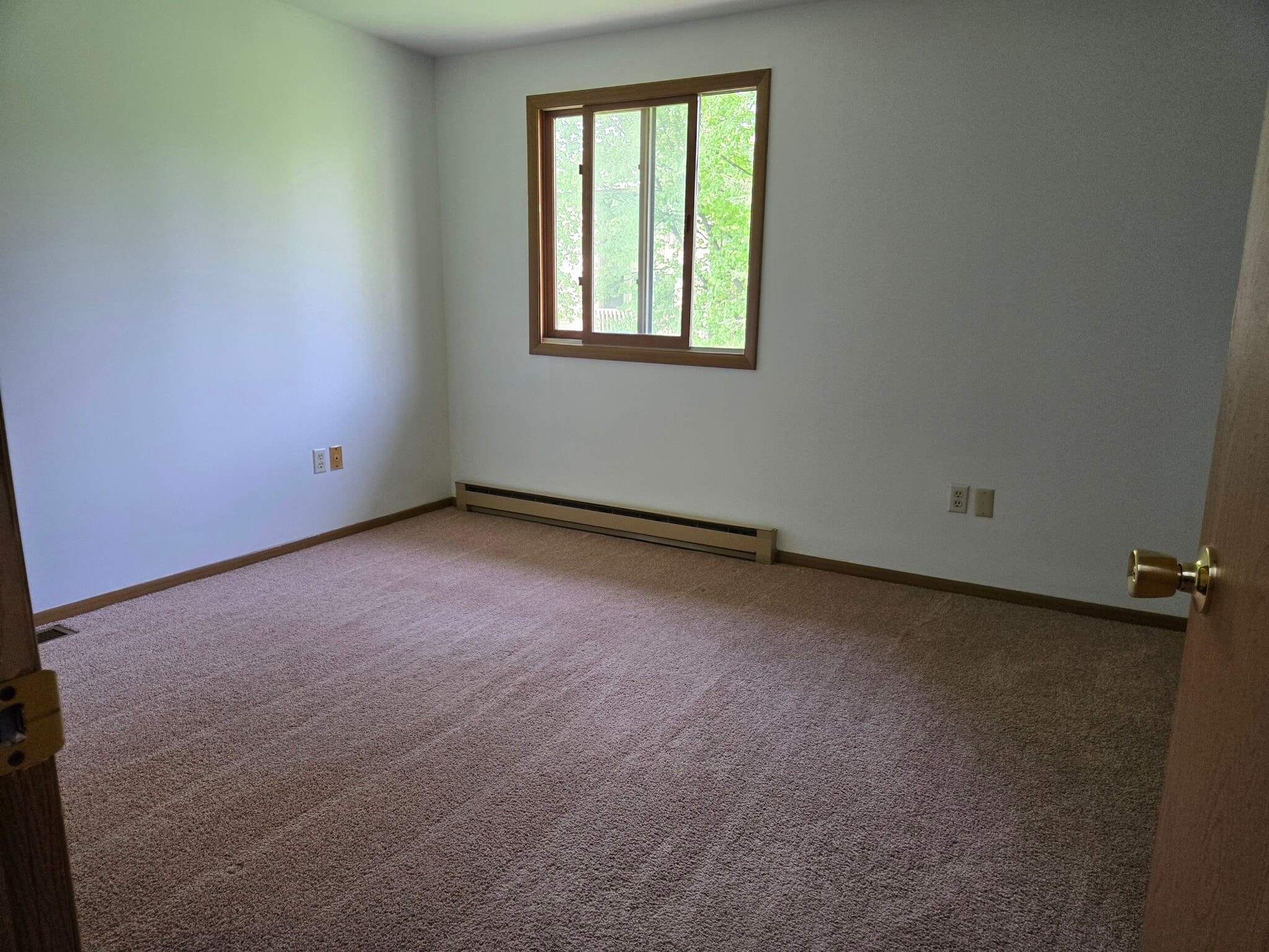 bedroom - 25 4th Ave