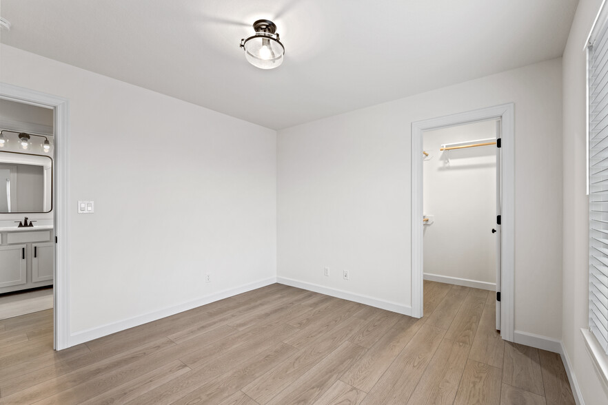 Bedroom 3 - 4701 Stayton Ferry Loop