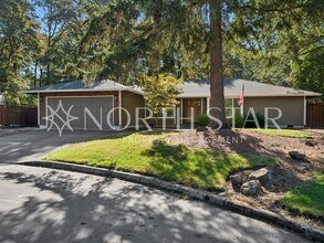Building Photo - Stylishly Updated Ranch in Bryant Woods