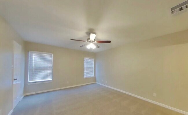 Building Photo - Warm, Welcoming, and Wonderfully Maintained 3-Bedroom Home