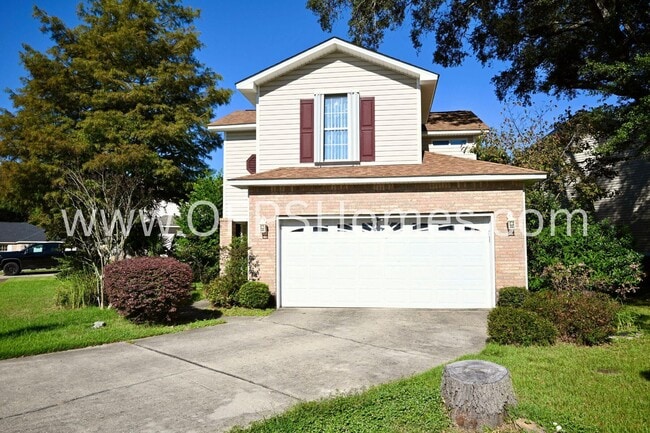 Building Photo - 933 Scenic Oak Ln