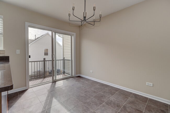 Building Photo - 14644 Paul Revere Ln