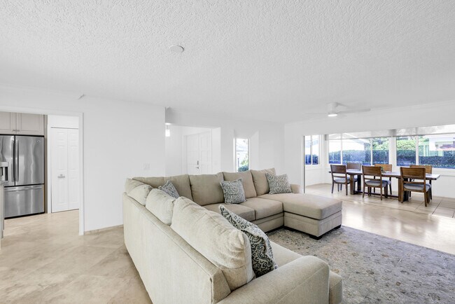 Building Photo - 4161 U.S. Hwy 1