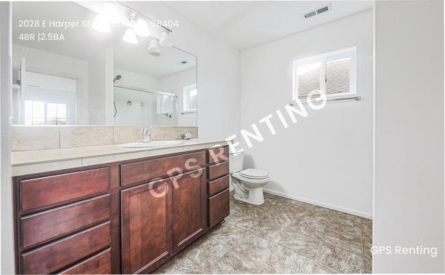 Building Photo - 2028 E Harper St