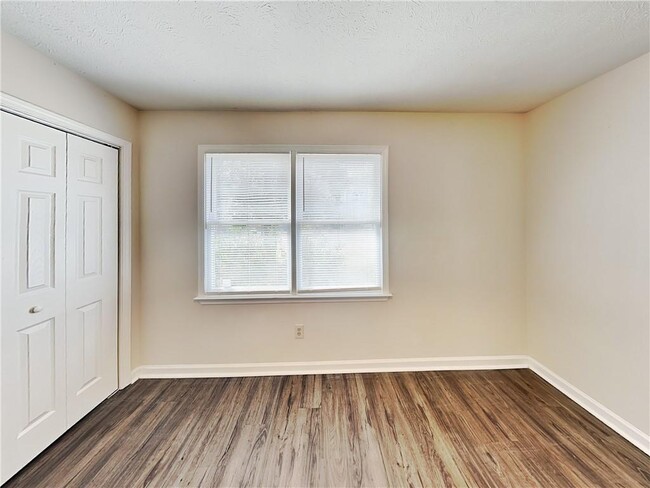 Building Photo - 65 Homeport Dr