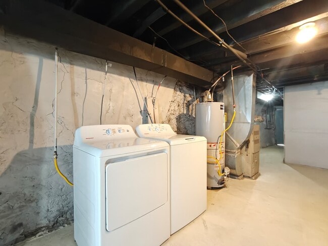 Building Photo - 5245 Pentridge St