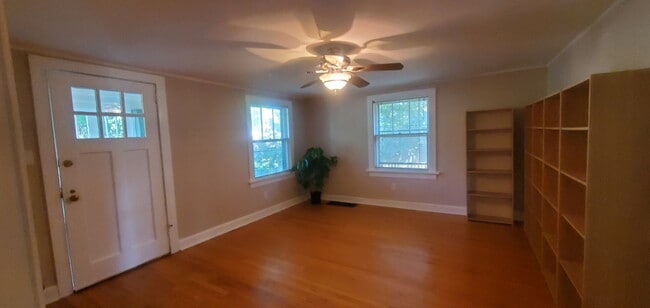 Building Photo - 1806 Colfax St