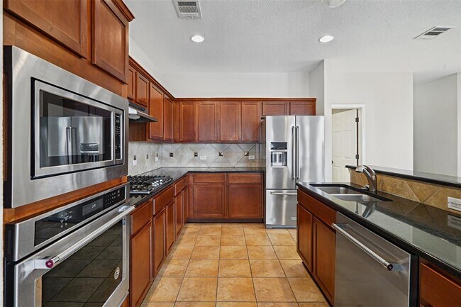 Building Photo - 15417 Staked Plains Loop