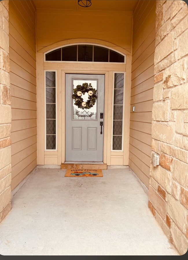 Building Photo - 1402 Amber Dawn Dr