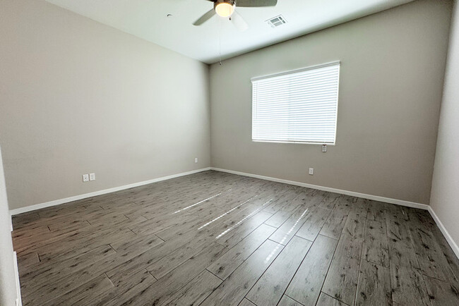 Building Photo - 3Bed/2Bath Home In Cave Creek! JOIN THE WA...