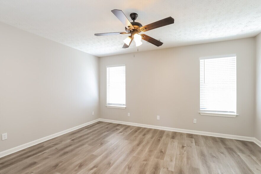 Building Photo - 958 Sugar Landing Cir