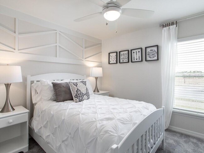 Building Photo - 6320 Gardner Dr