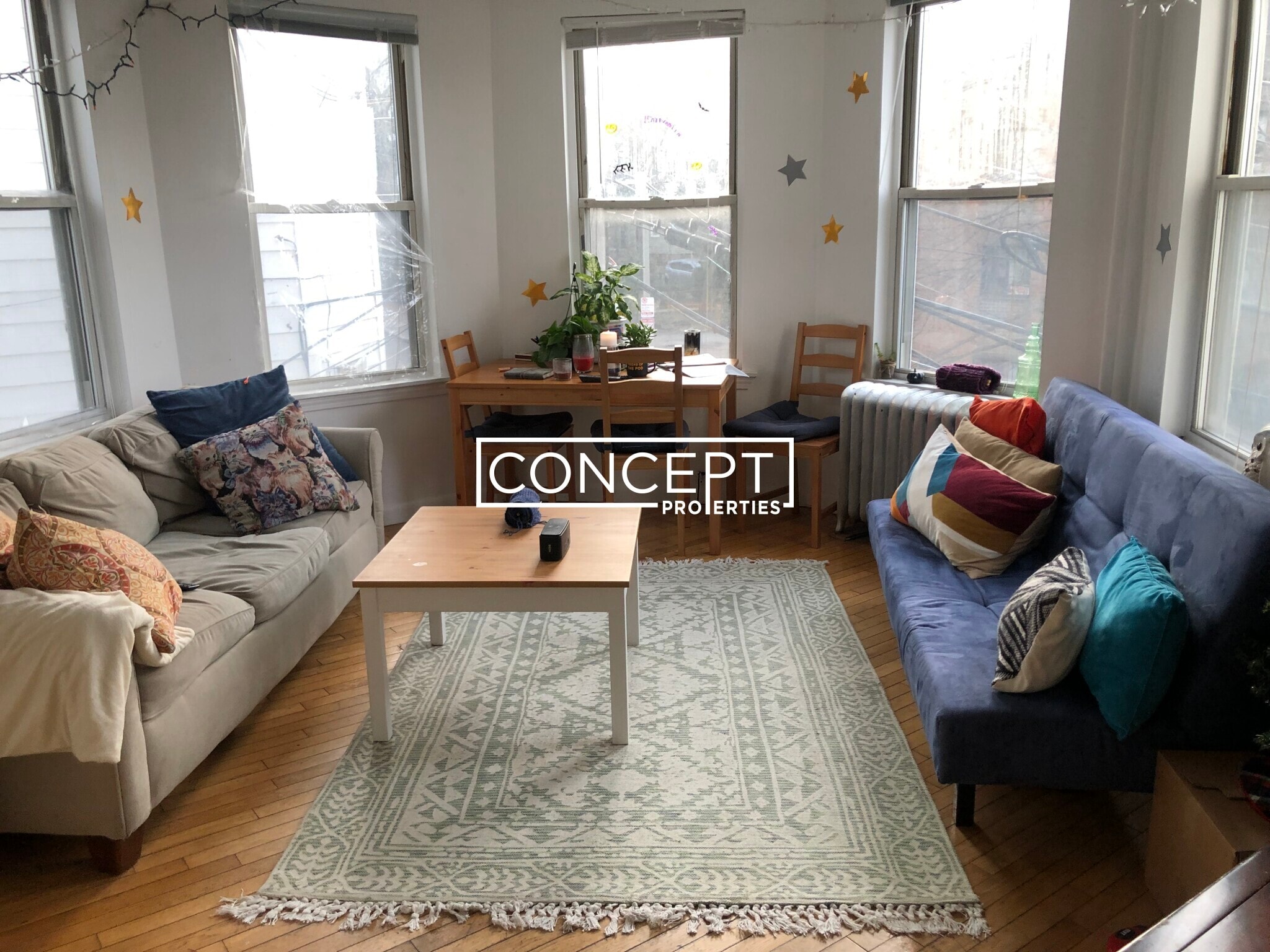 Building Photo - 10 Parker Hill Ave