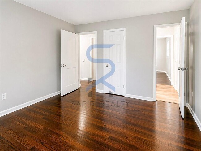 Building Photo - 1801 W Austin Rd