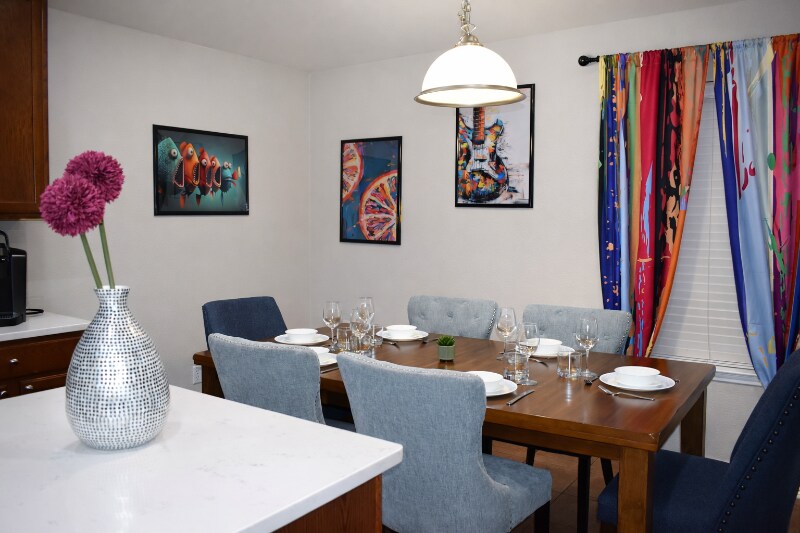 Building Photo - 619 Starlight Dr